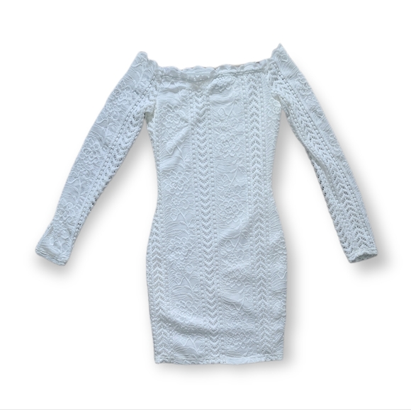 Windsor White Lace Floral Dress - Picture 3 of 9